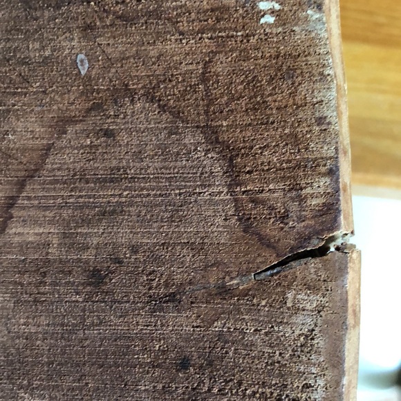 Vintage handmade,woodcarved,skillfully crafted by Laratte. - Picture 14 of 16